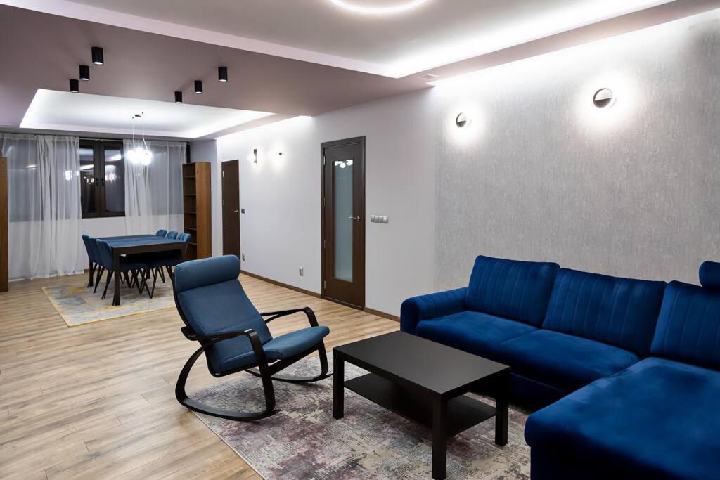 Very Spacious & Modern 3Bed Near Airport & Centre Софія Екстер'єр фото